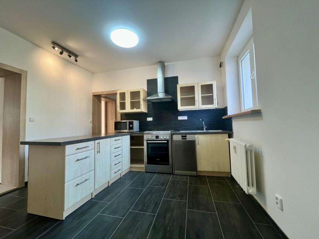 Pronájem bytu 2+1 69 m2