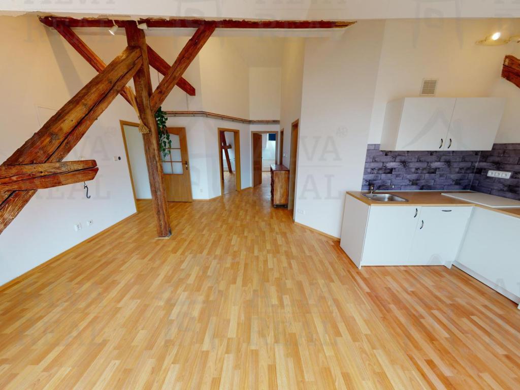 Pronájem bytu 3+kk 90 m2