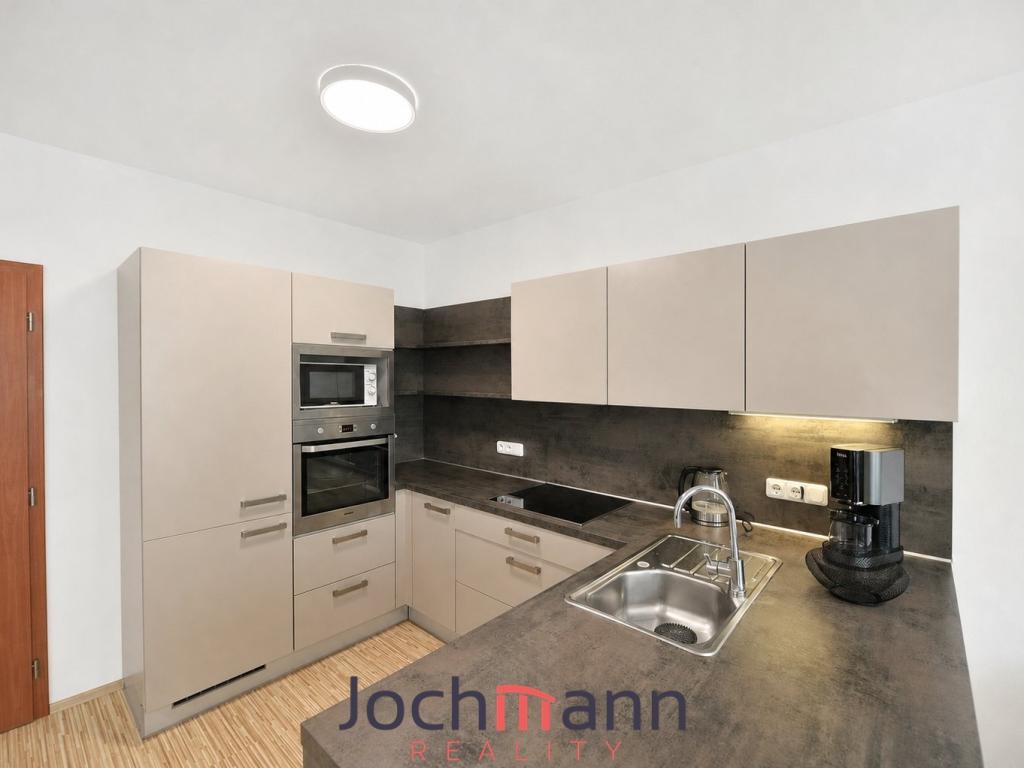 Pronájem bytu 2+kk 64 m2
