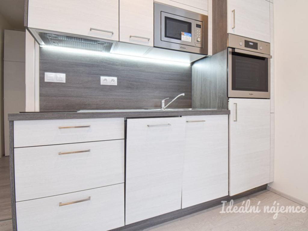 Pronájem bytu 1+kk 29 m2