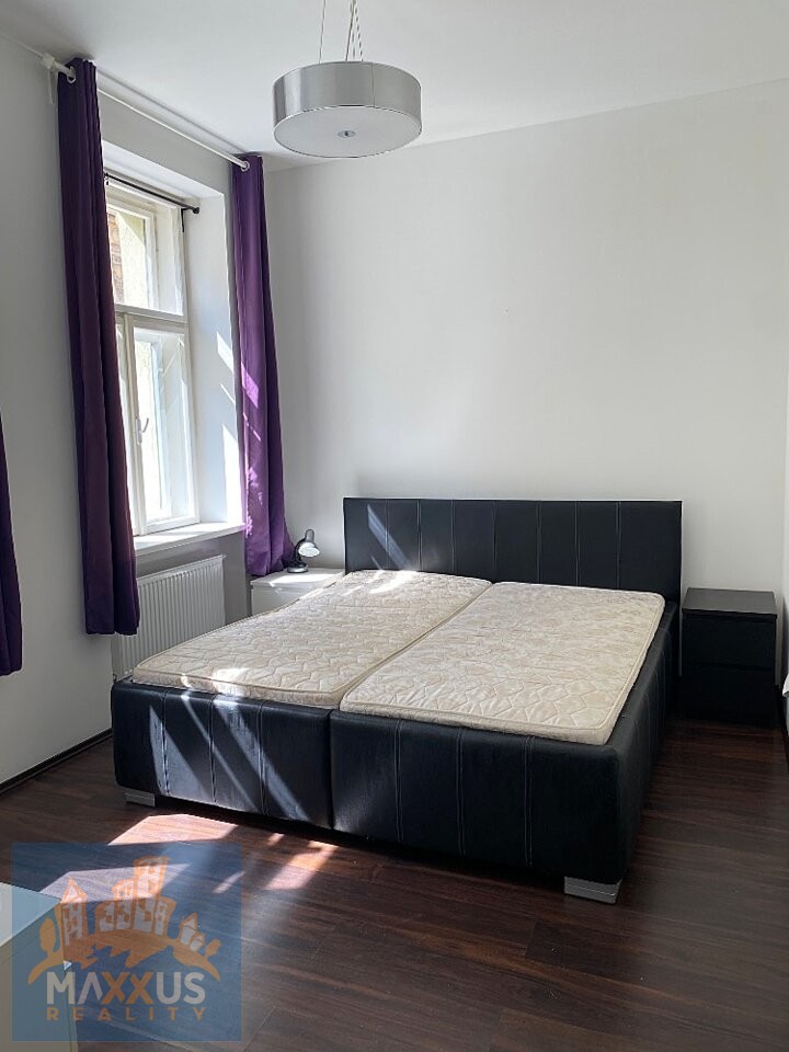Pronájem bytu 2+kk 42 m2