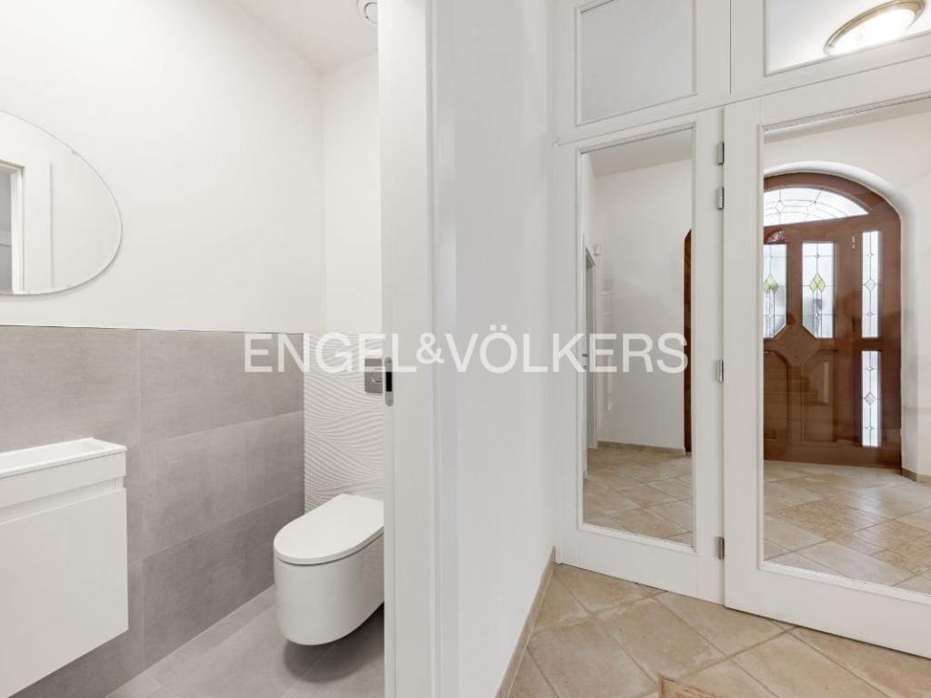 Pronájem domu 243 m2, Praha – náhled fotky 13