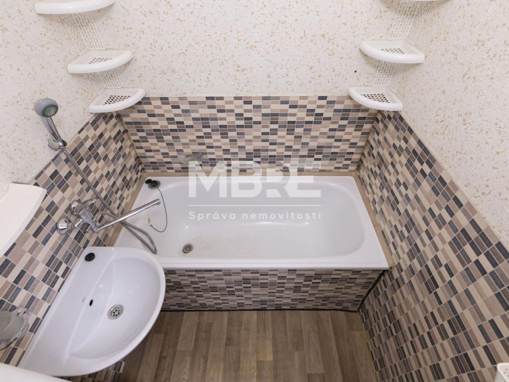 Pronájem bytu 2+1 52 m² – další