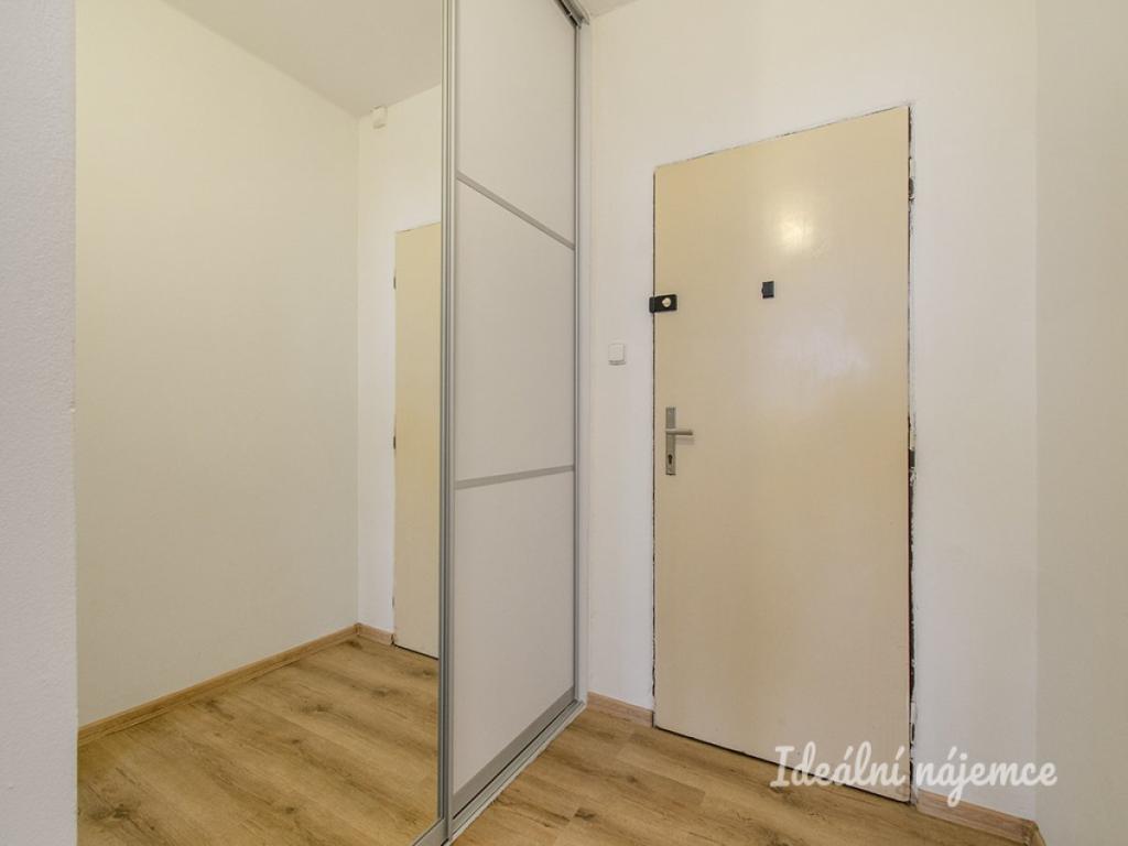 Pronájem bytu 1+kk 27 m2