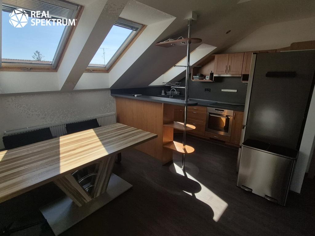 Pronájem bytu 2+kk 74 m2