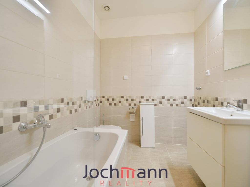 Pronájem bytu 2+kk 62 m2, České Budějovice – náhled fotky 14