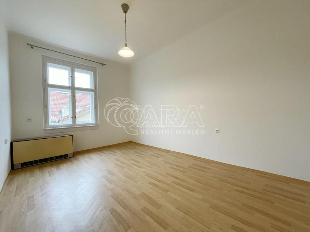 Pronájem bytu 1+1 37 m2