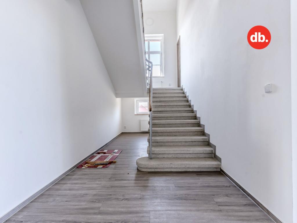 Prodej domu 750 m2, Chodov – náhled fotky 27