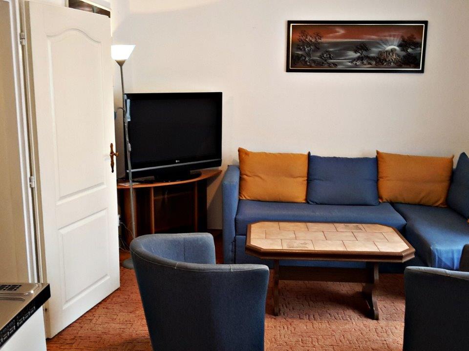 Pronájem bytu 1+kk 35 m2