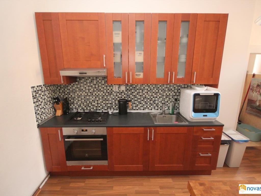 Pronájem bytu 2+1 70 m2