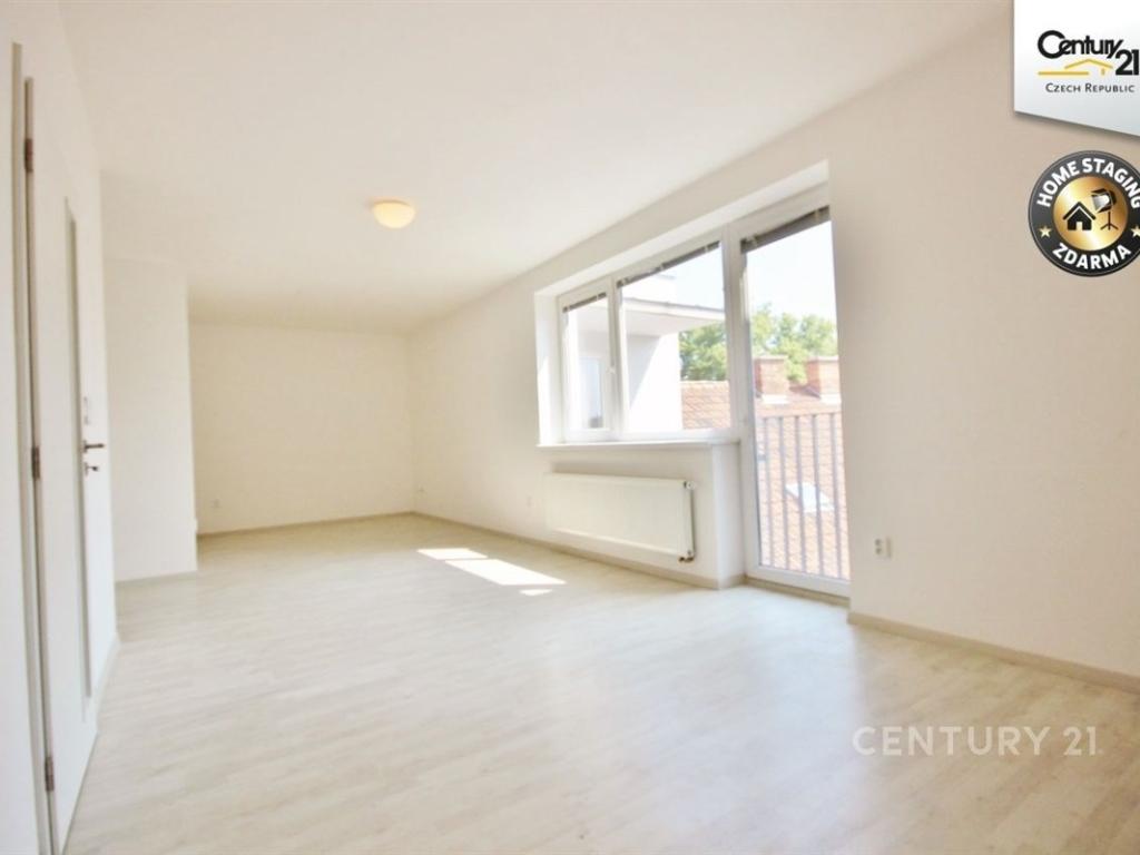 Pronájem bytu 1+kk 40 m2