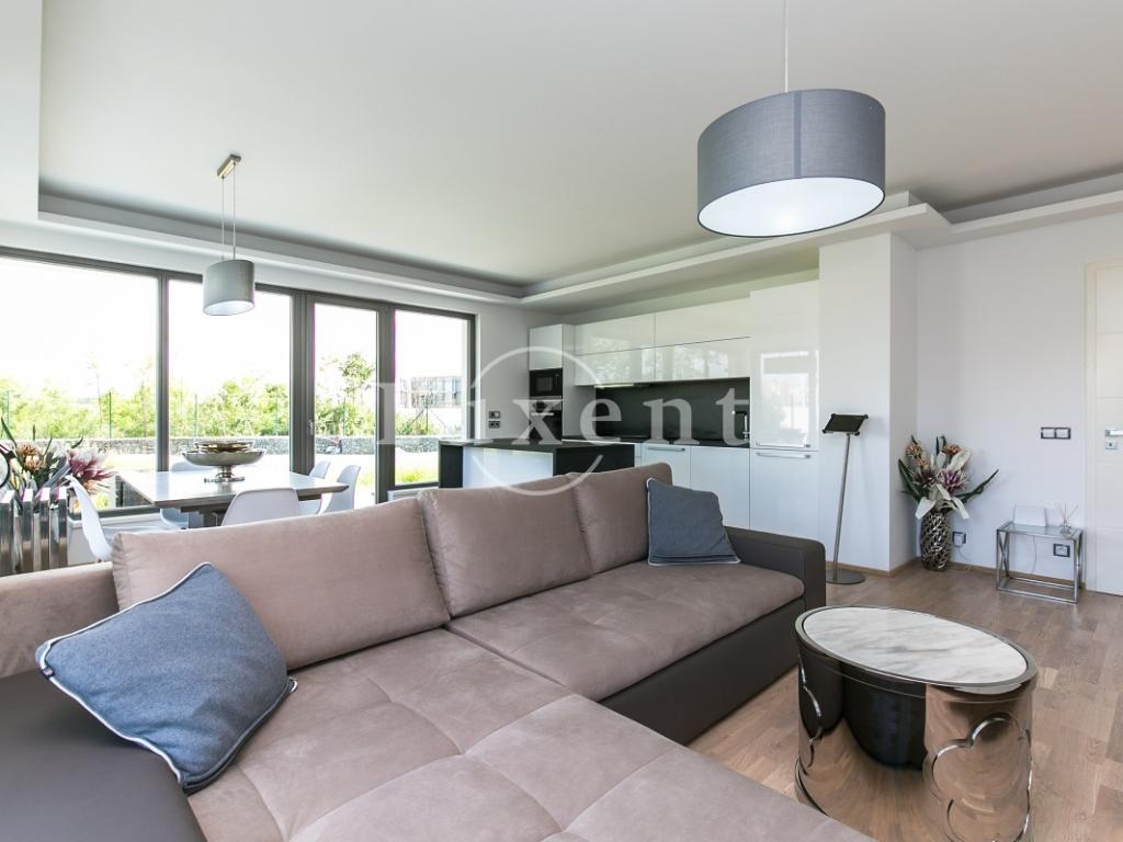 Pronájem bytu 3+kk 156 m2