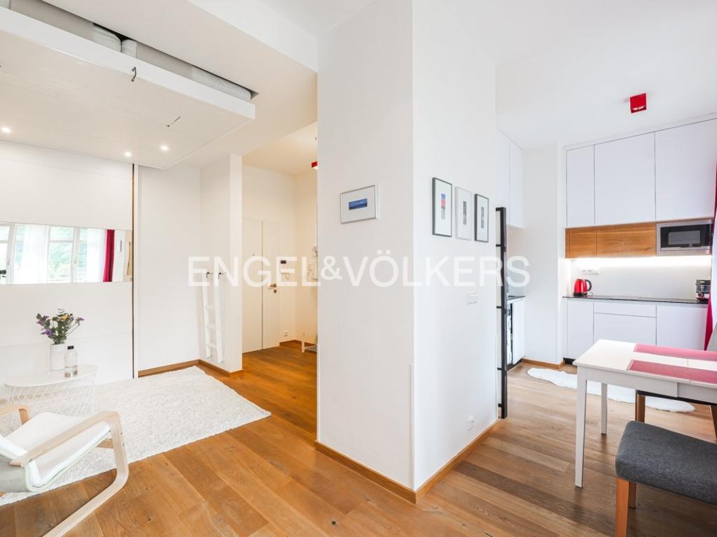 Pronájem bytu 1+kk 38 m2