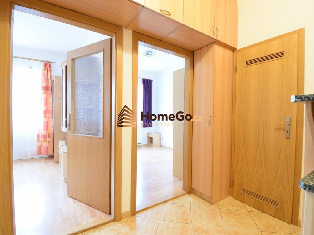 Pronájem bytu 2+1 50 m2, Praha – náhled fotky 12