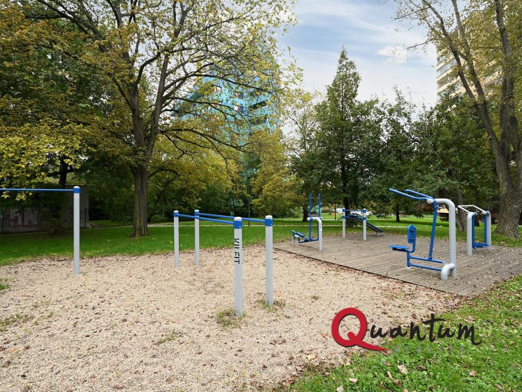 Pronájem bytu 1+kk 23 m2, Praha – náhled fotky 20