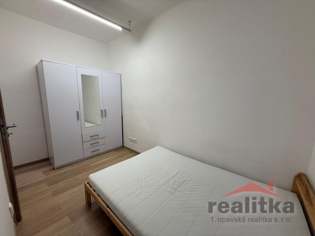 Pronájem bytu 2+kk 32 m2