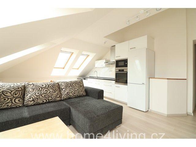 Pronájem bytu 2+kk 52 m2