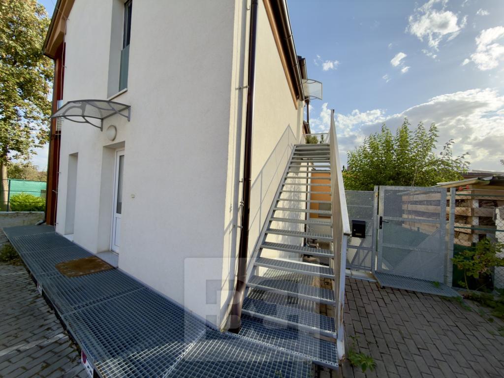 Prodej bytu 4+kk 88 m2, Praha – náhled fotky 24