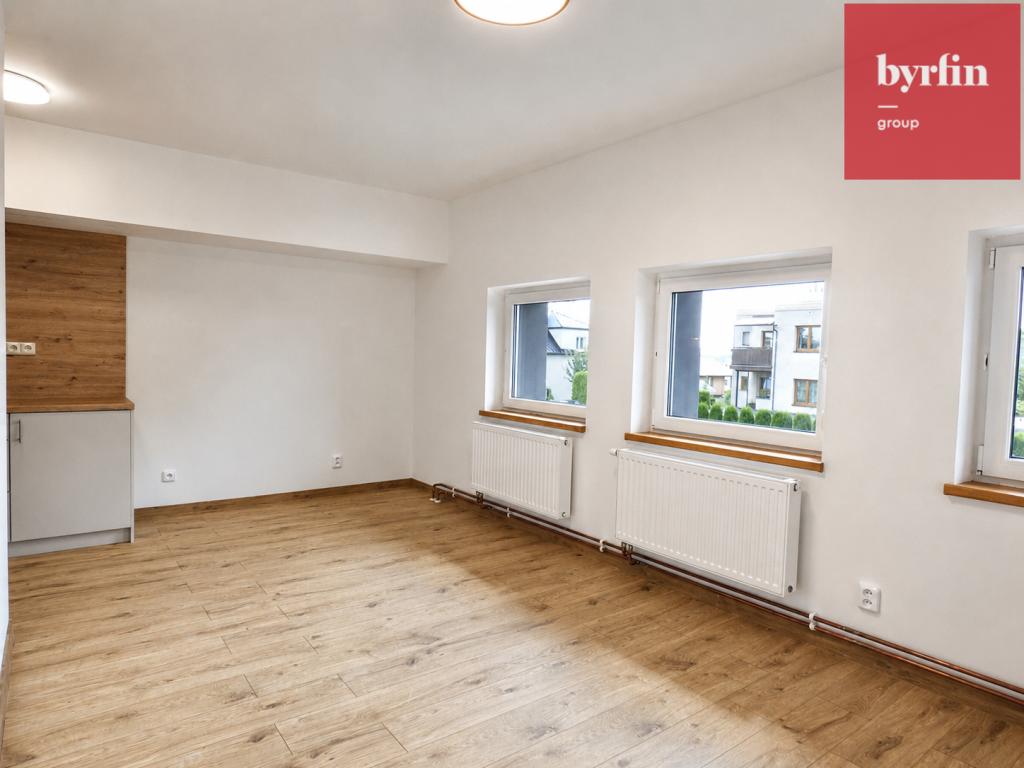 Pronájem bytu 2+kk 38 m2, Opava – náhled fotky 7