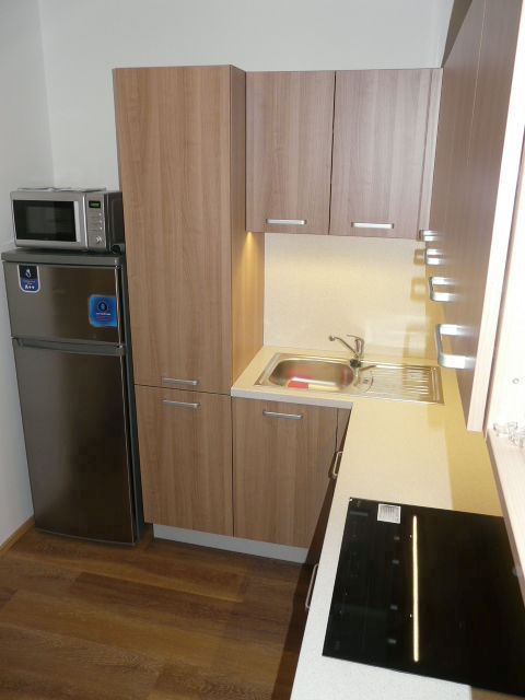 Spolubydleni bytu celý pokoj 85 m2