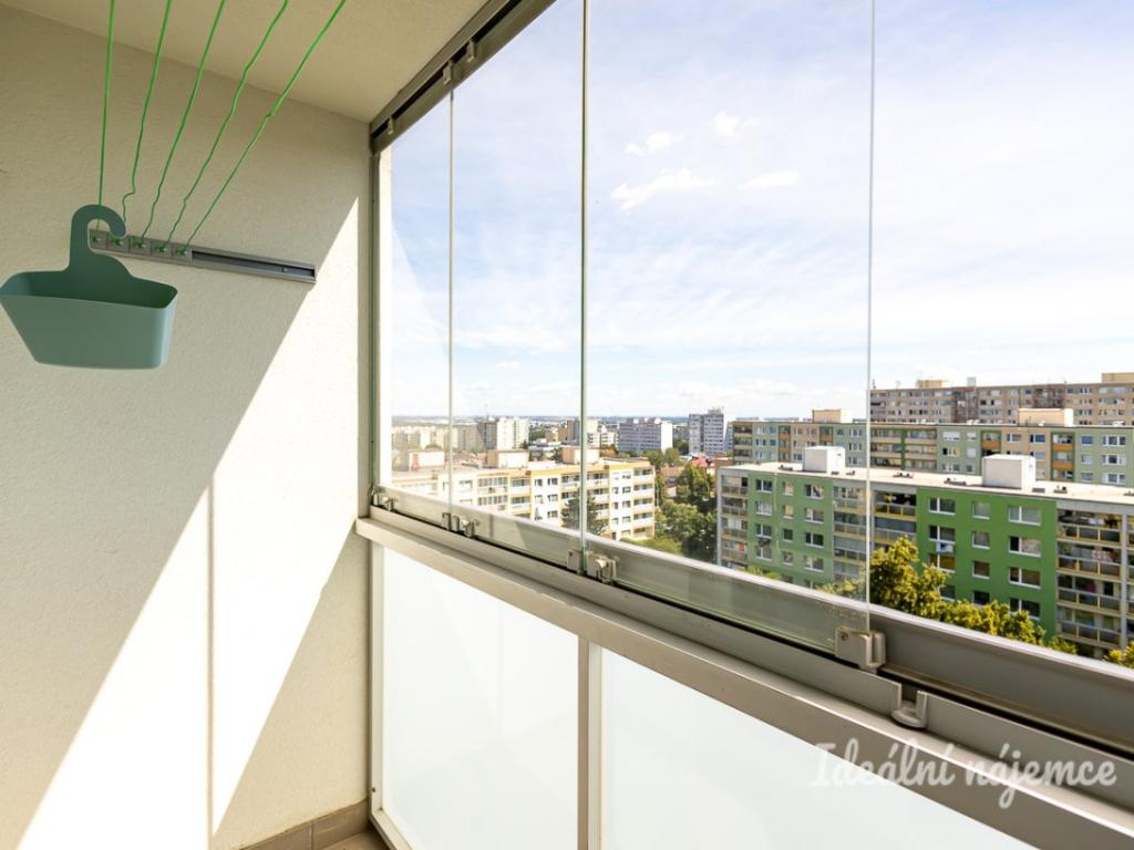 Pronájem bytu 3+kk 74 m2