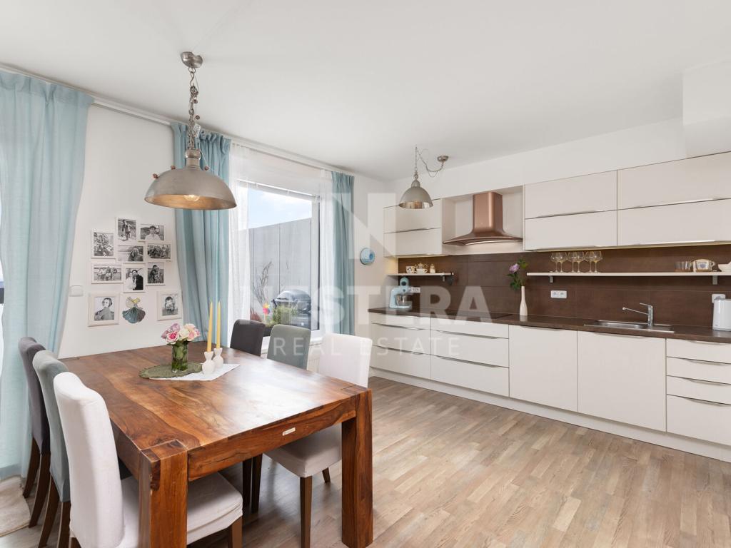 Pronájem bytu 4+kk 122 m2