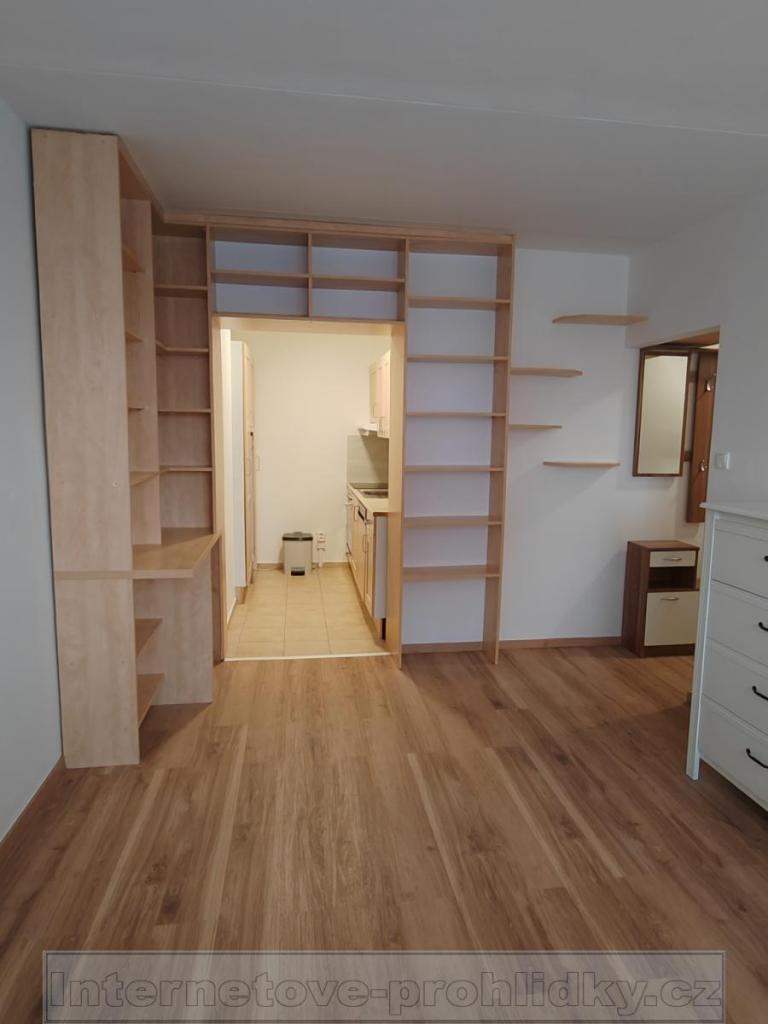 Pronájem bytu 2+kk 50 m2