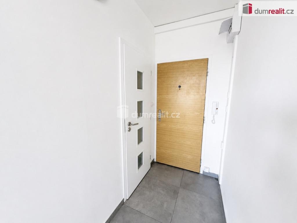Pronájem bytu 1+1 36 m2