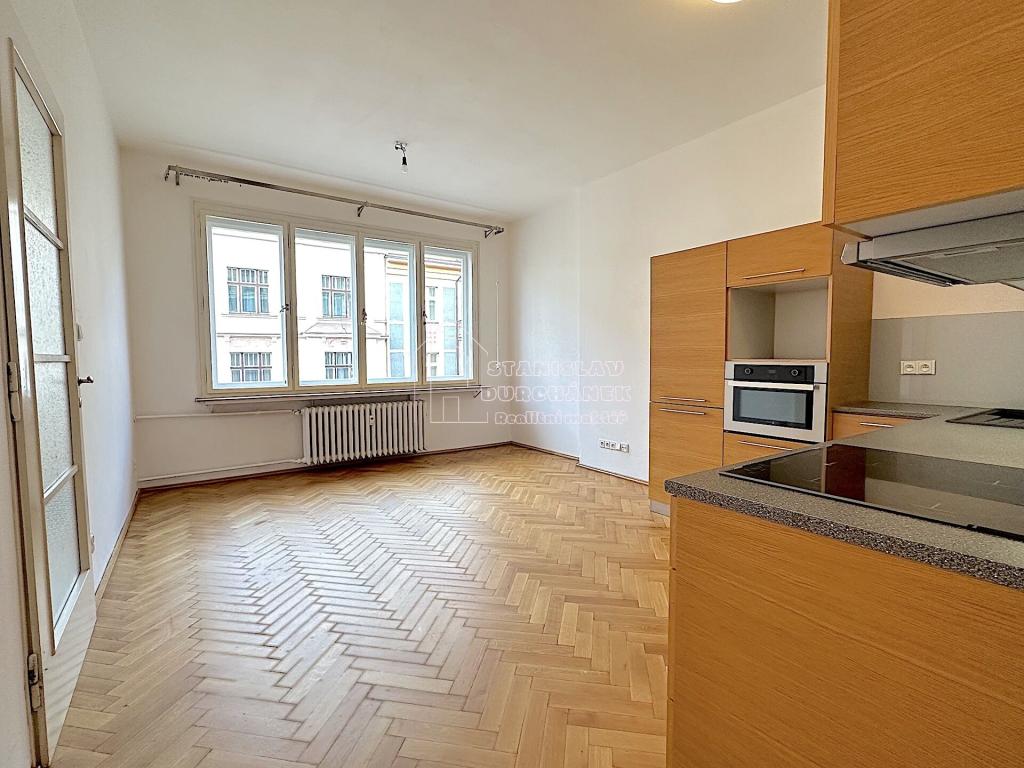 Pronájem bytu 2+kk 44 m2