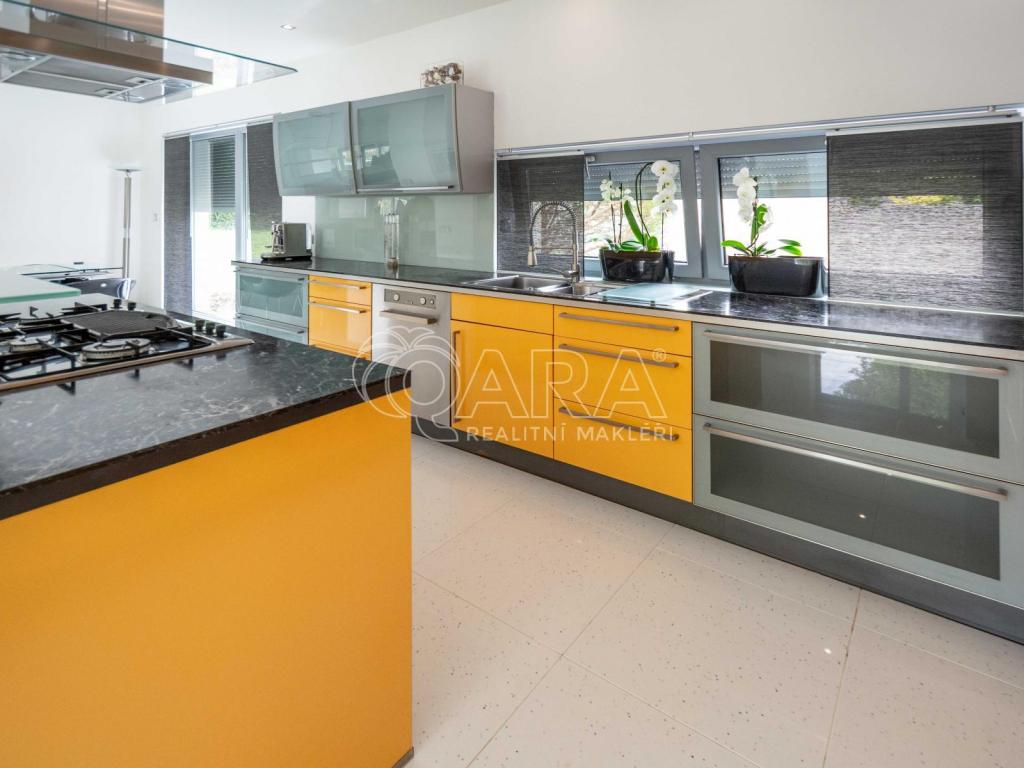 Prodej domu 274 m2, Neratovice – náhled fotky 12