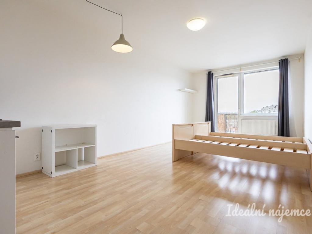 Pronájem bytu 1+kk 33 m2