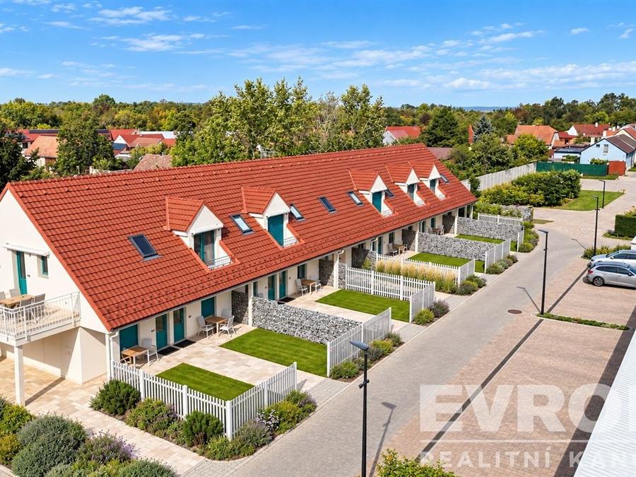 Pronájem bytu 3+kk 65 m2