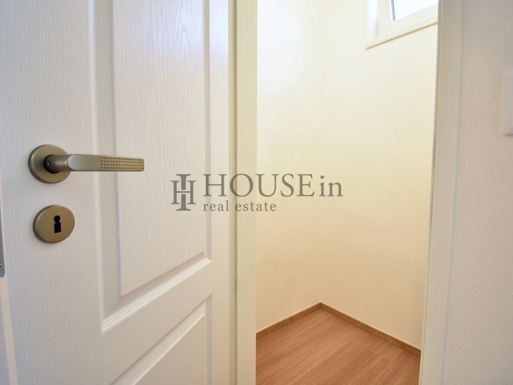 Pronájem bytu 2+kk 37 m2, Praha – náhled fotky 12