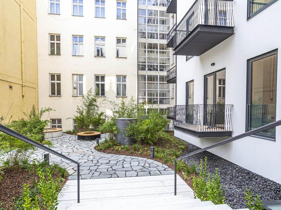 Pronájem bytu 2+kk 72 m2, Praha – náhled fotky 24
