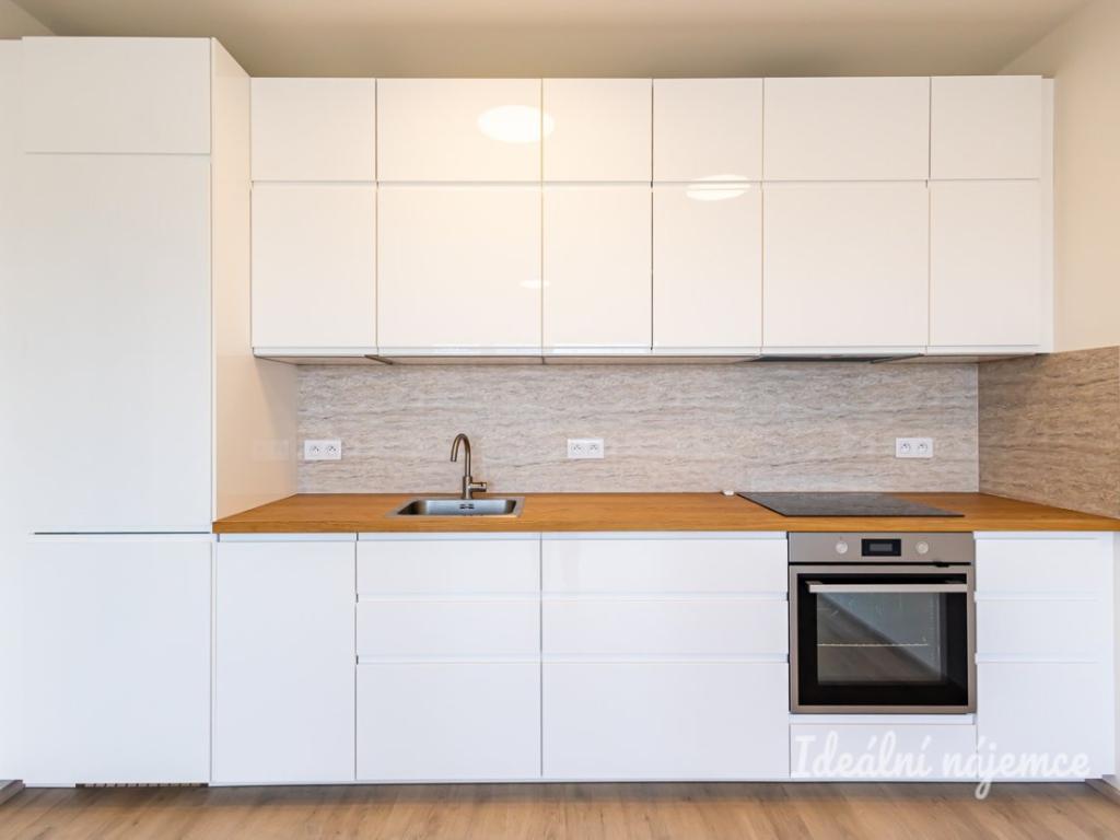 Pronájem bytu 2+kk 59 m2