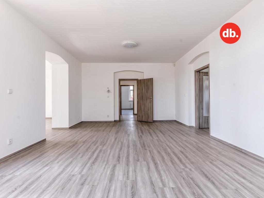 Prodej domu 750 m2, Chodov – náhled fotky 17