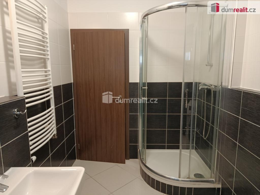 Pronájem bytu 2+kk 57 m2, Praha – náhled fotky 9