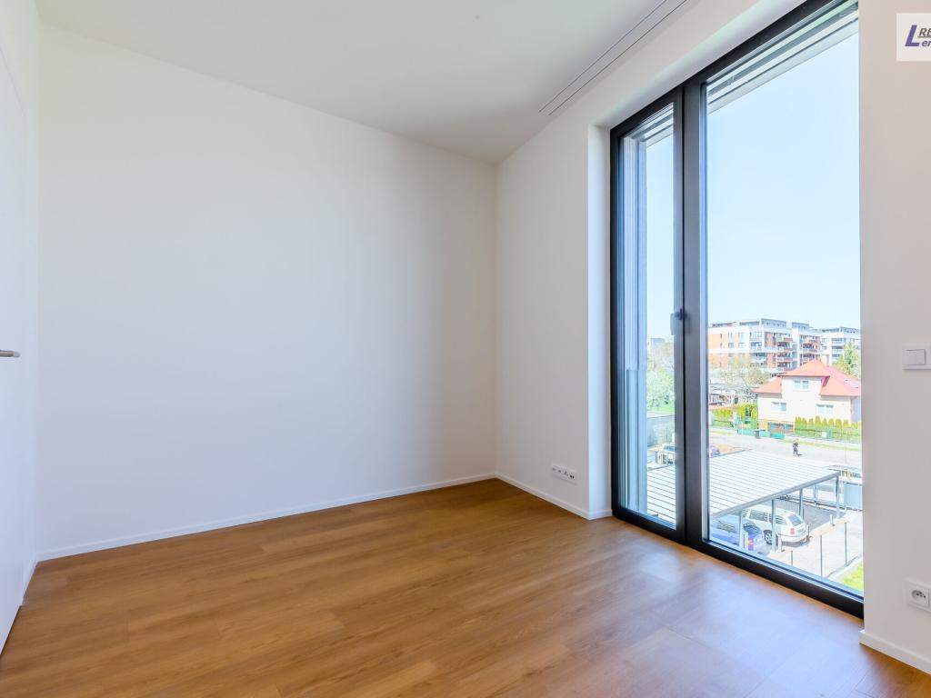 Pronájem bytu 2+kk 57 m² - Więcej