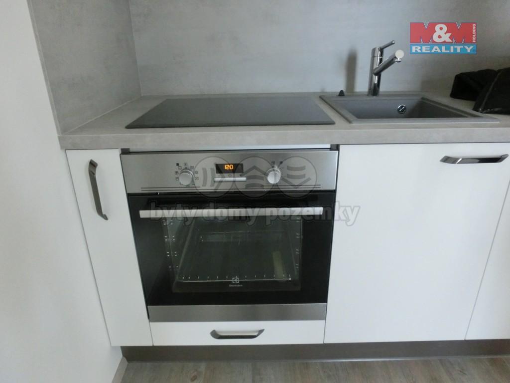 Pronajem bytu 1+kk 39 m2