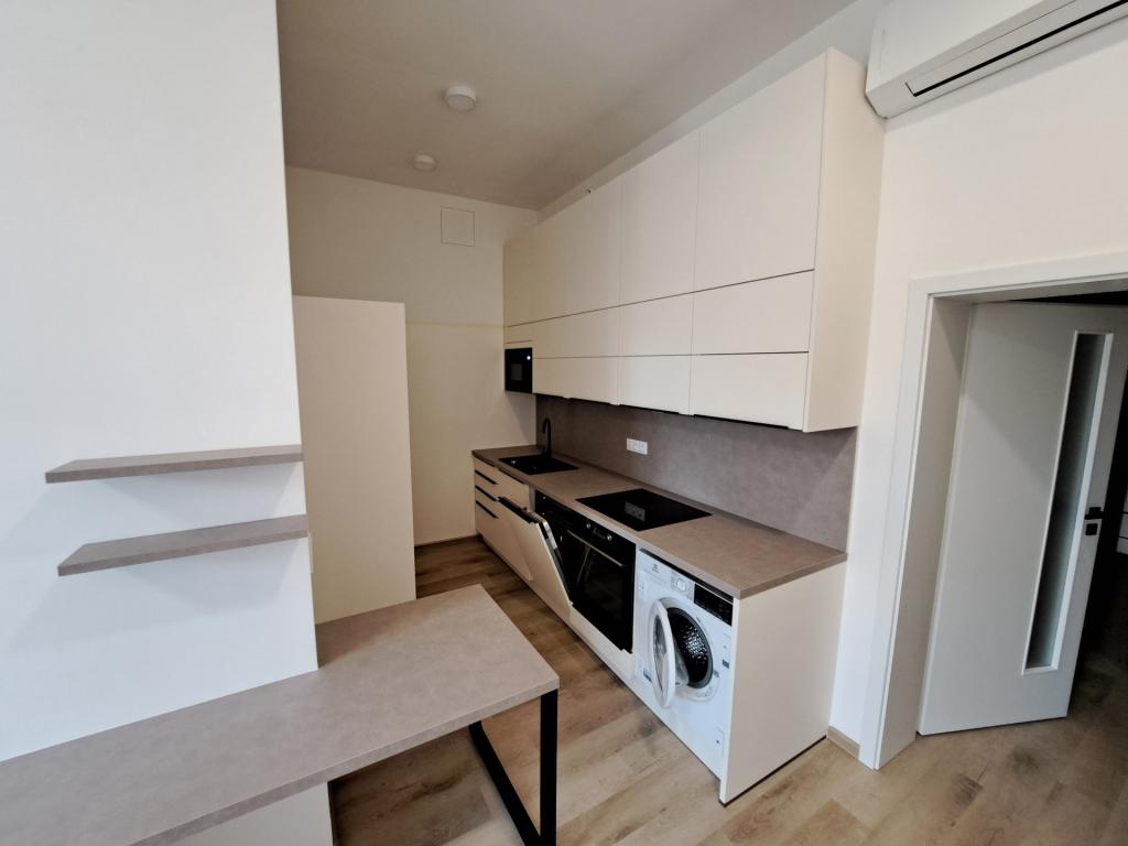 Pronájem bytu 2+kk 41 m2