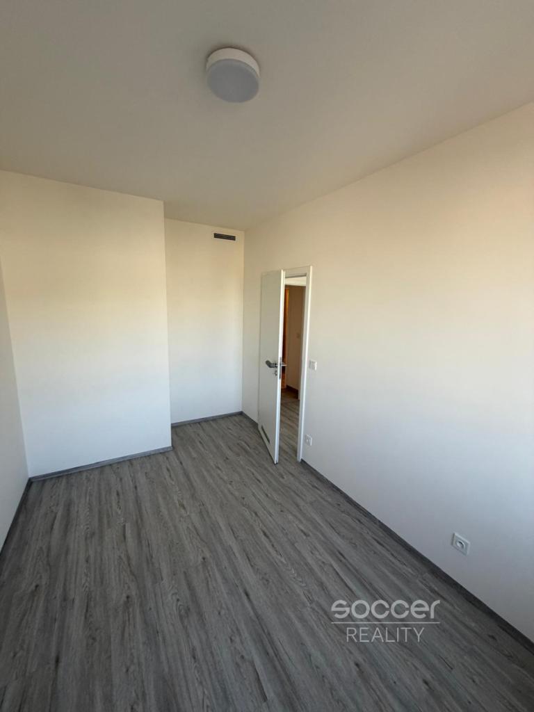 Pronájem bytu 2+kk 52 m2, Praha – náhled fotky 11