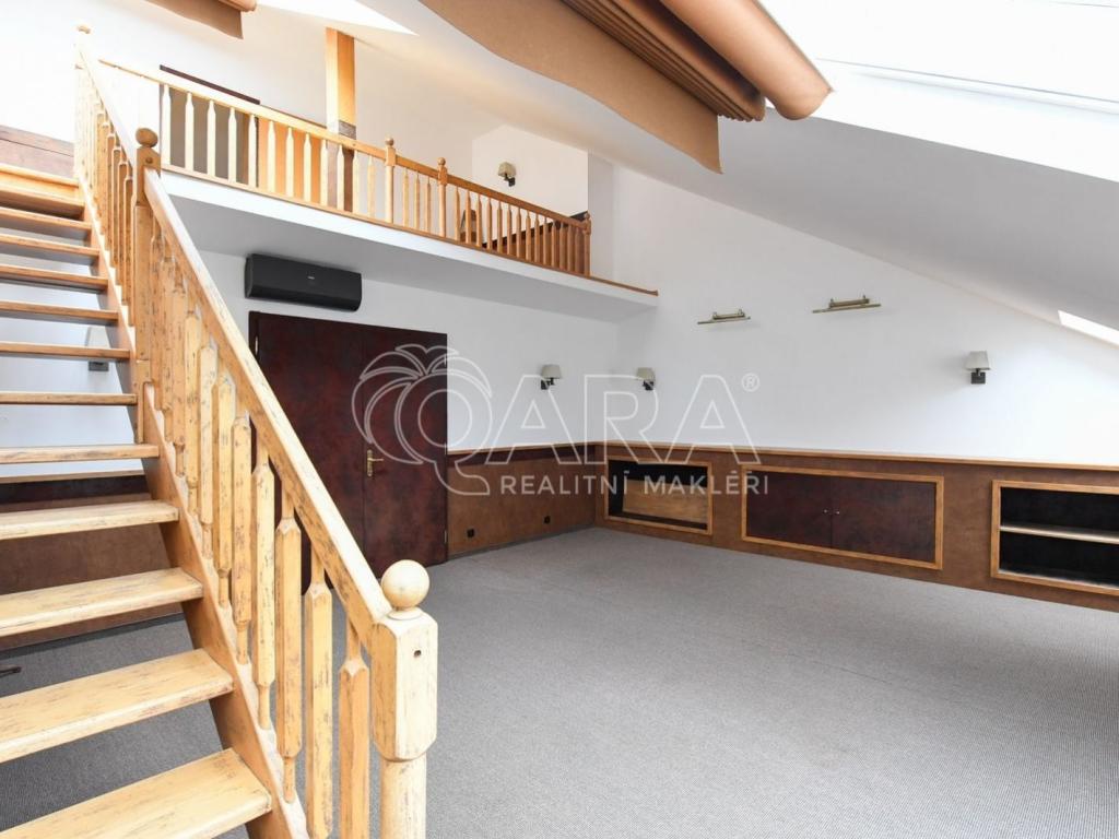 Pronájem bytu 3+1 127 m2