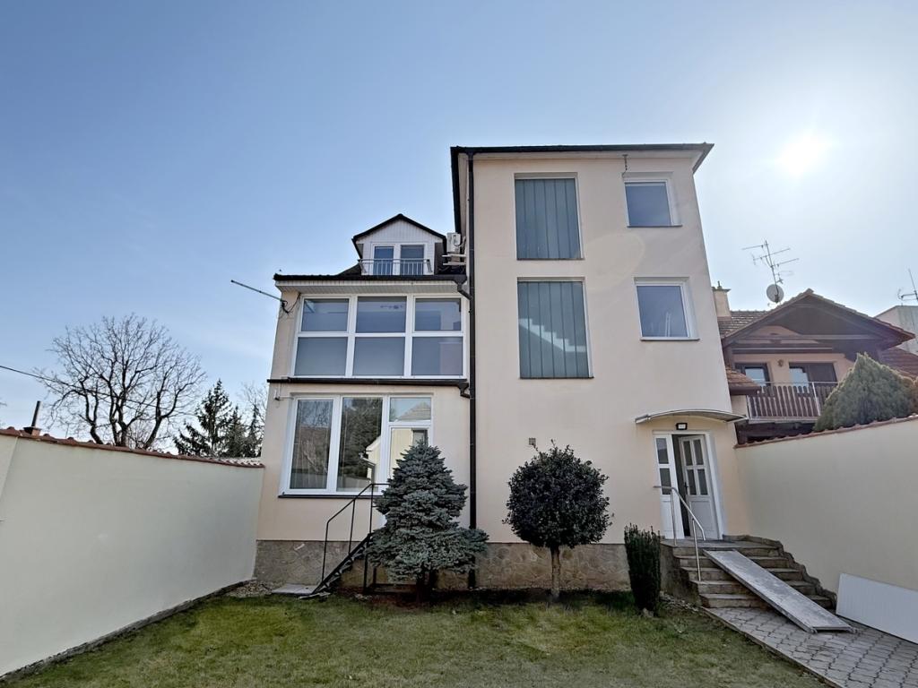 Prodej bytu 4+kk 119 m2, Strážnice – náhled fotky 12