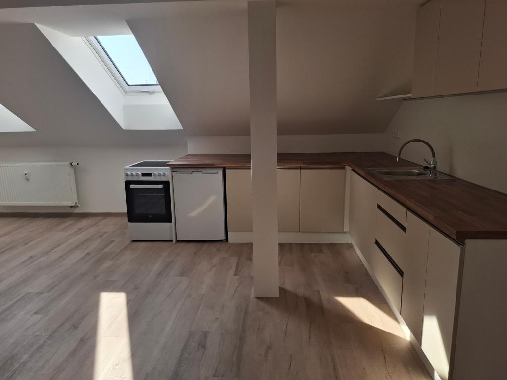 Pronájem bytu 2+kk 73 m2