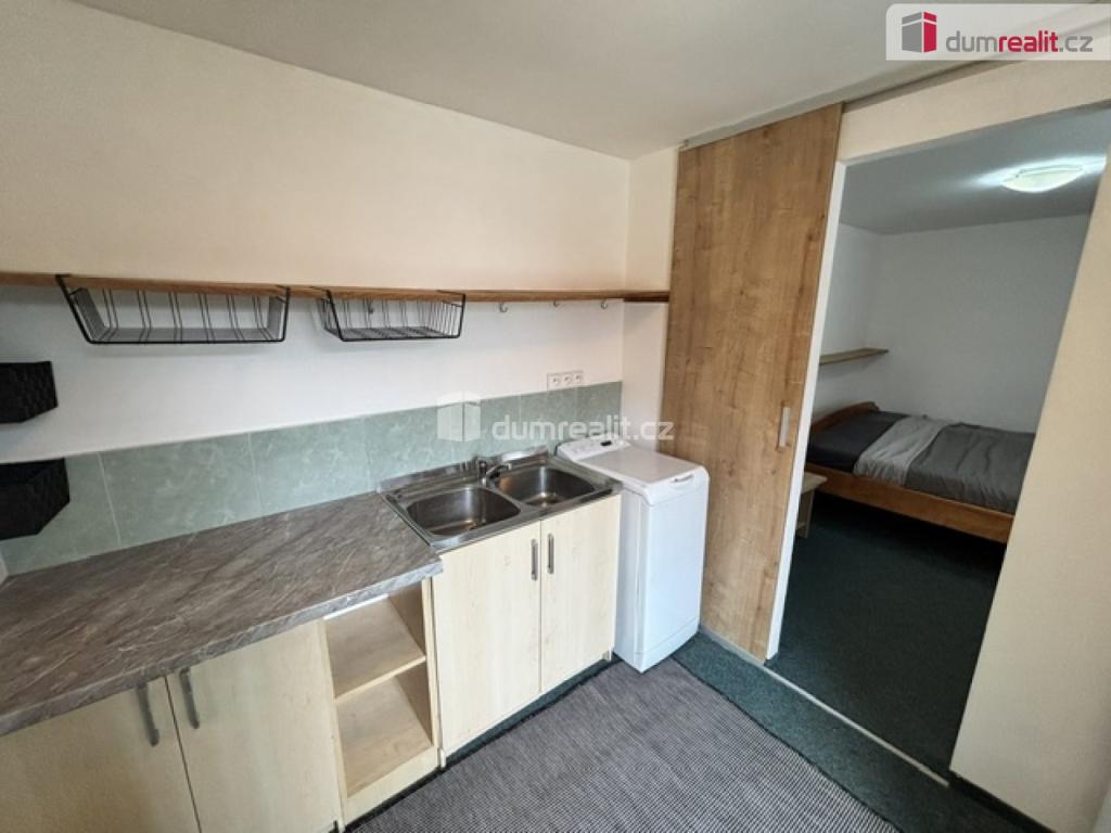 Pronájem bytu 1+kk 18 m2