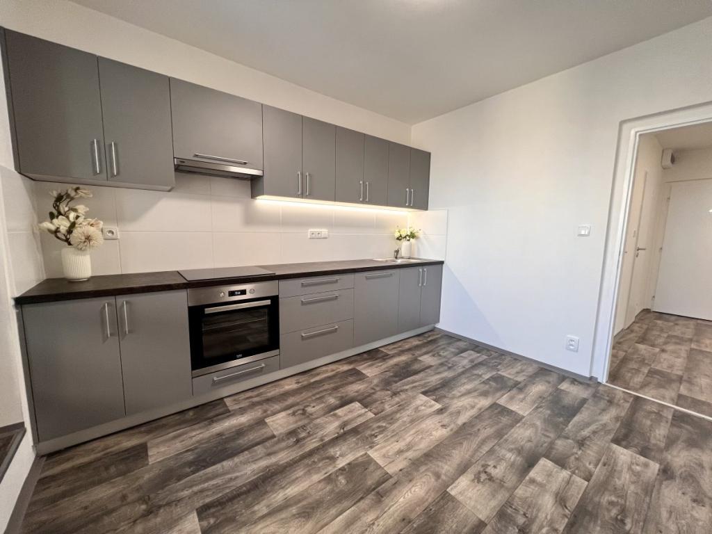 Pronájem bytu 3+1 69 m2, Ostrava – náhled fotky 6