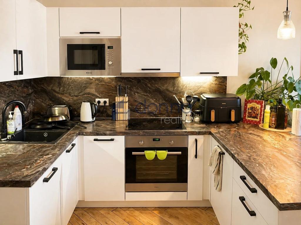 Pronájem bytu 2+kk 63 m2