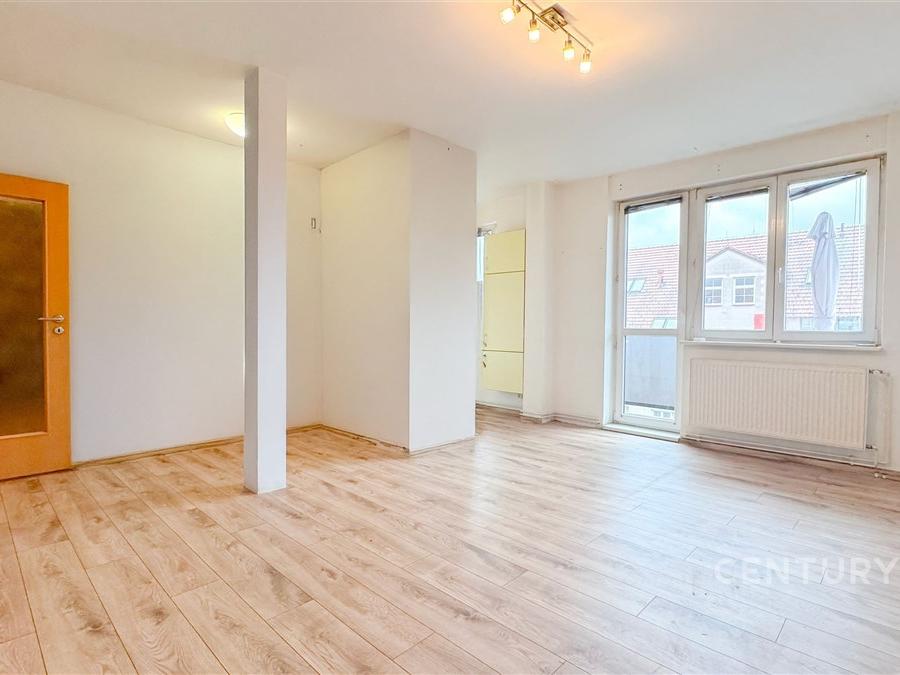 Pronájem bytu 1+kk 38 m2