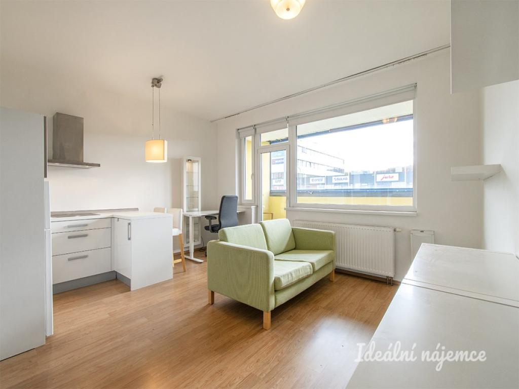Pronájem bytu 1+kk 33 m2, Praha – náhled fotky 2