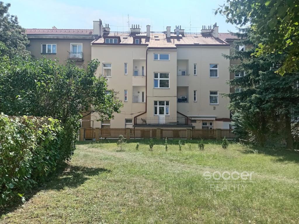 Pronájem bytu 1+1 42 m2